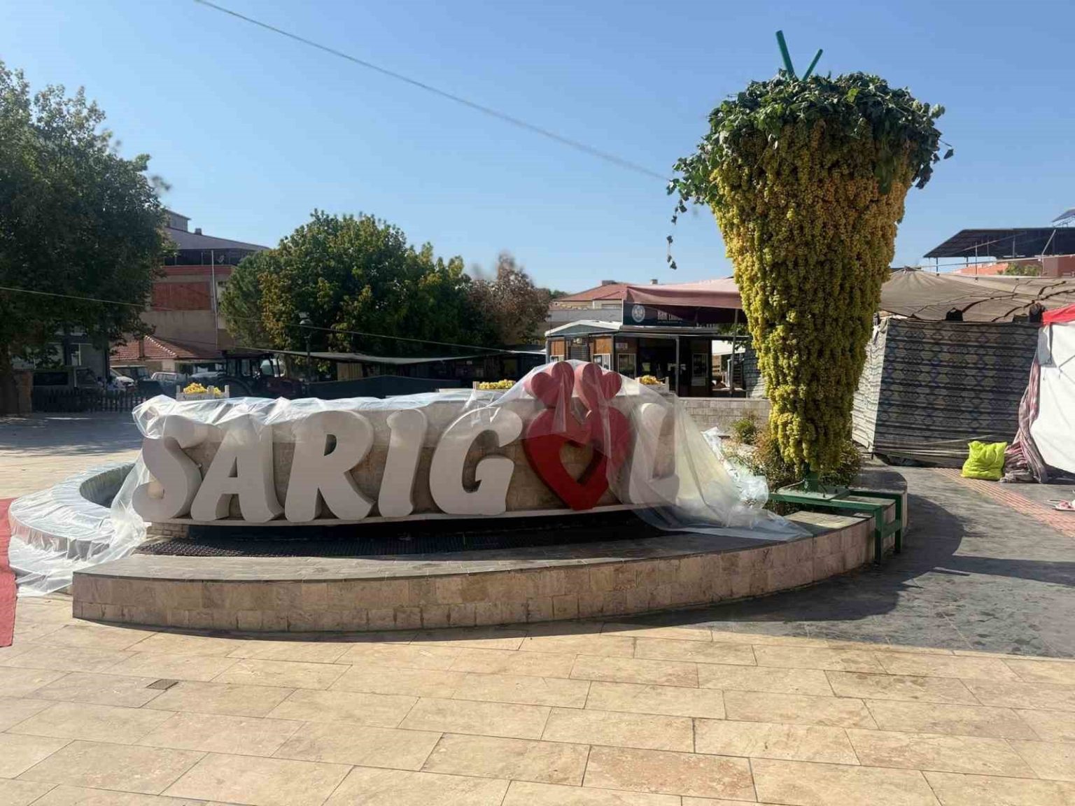 dev-uzum-salkimi-festivale-damga-vurdu