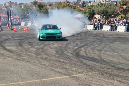 drift-sov-asfalt-eridi-lastikler-yandi