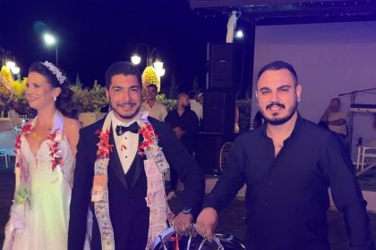 dugunde-gelin-ve-damada-jant-hediye-edildi