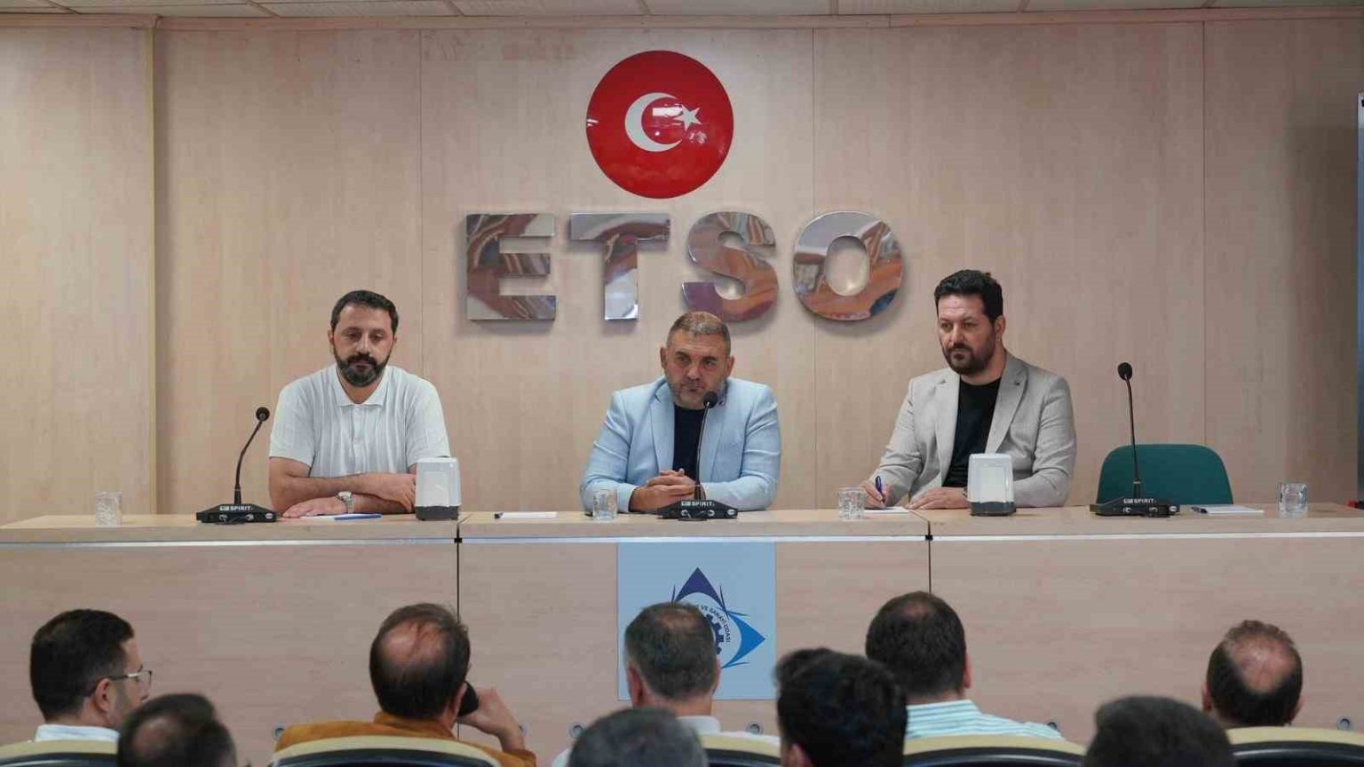 etsoda-meslek-komiteleri-zirvesi
