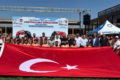 gaziantepte-geleneksel-asirtmali-aba-guresleri-heyecani-basladi