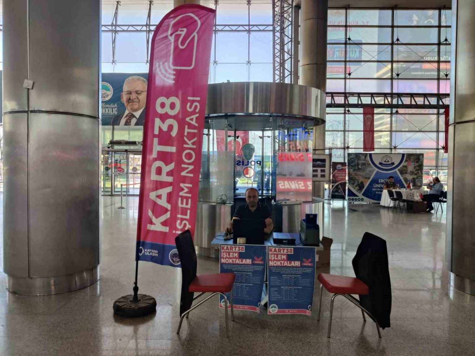 genc-dostu-sehir-buyuksehir-ile-ogrencileri-kucakliyor