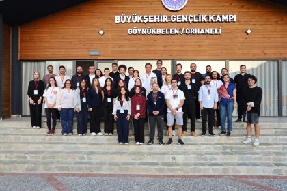 genclerin-sesi-bursadan-yukseldi