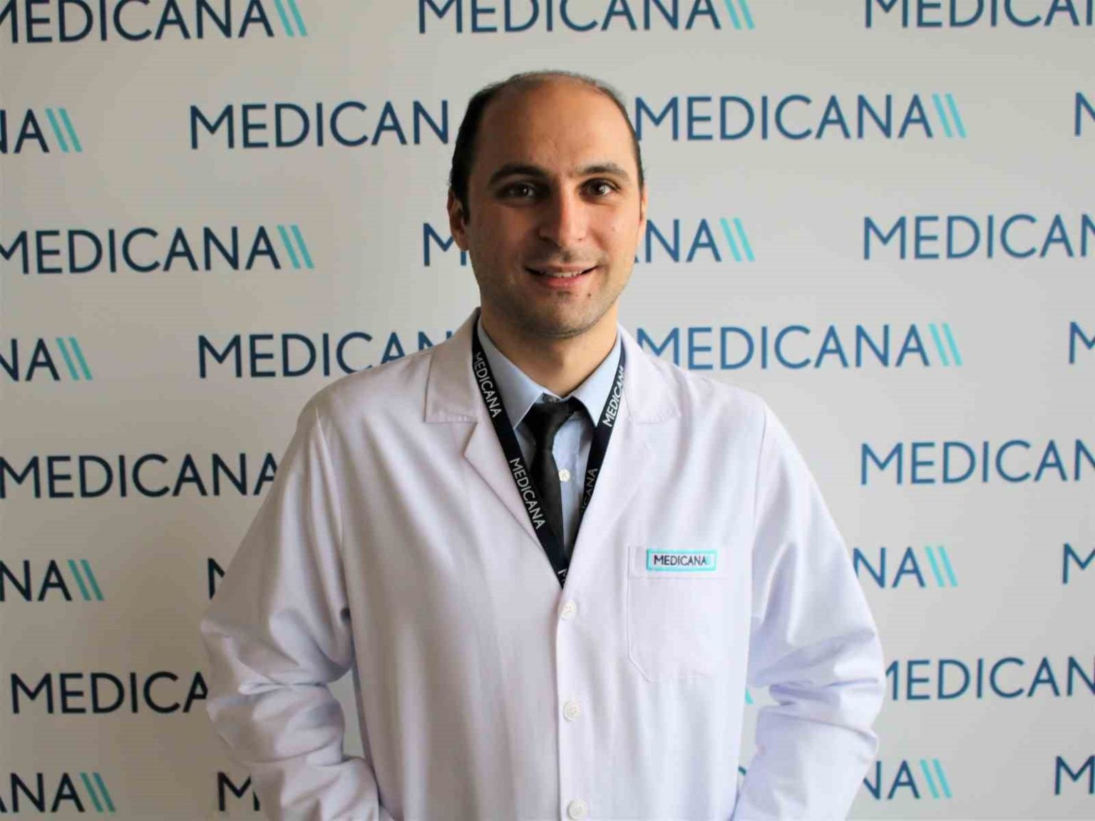 istahsiz-cocuklara-renkli-tabaklar-ve-dogru-aliskanliklar-sart