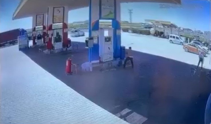 mardindeki-silahli-kavga-kamerada