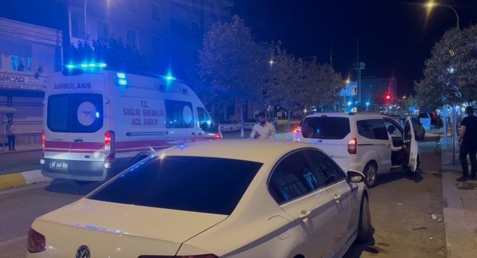 seyir-halindeki-otomobile-silahli-saldiri-duzenlendi