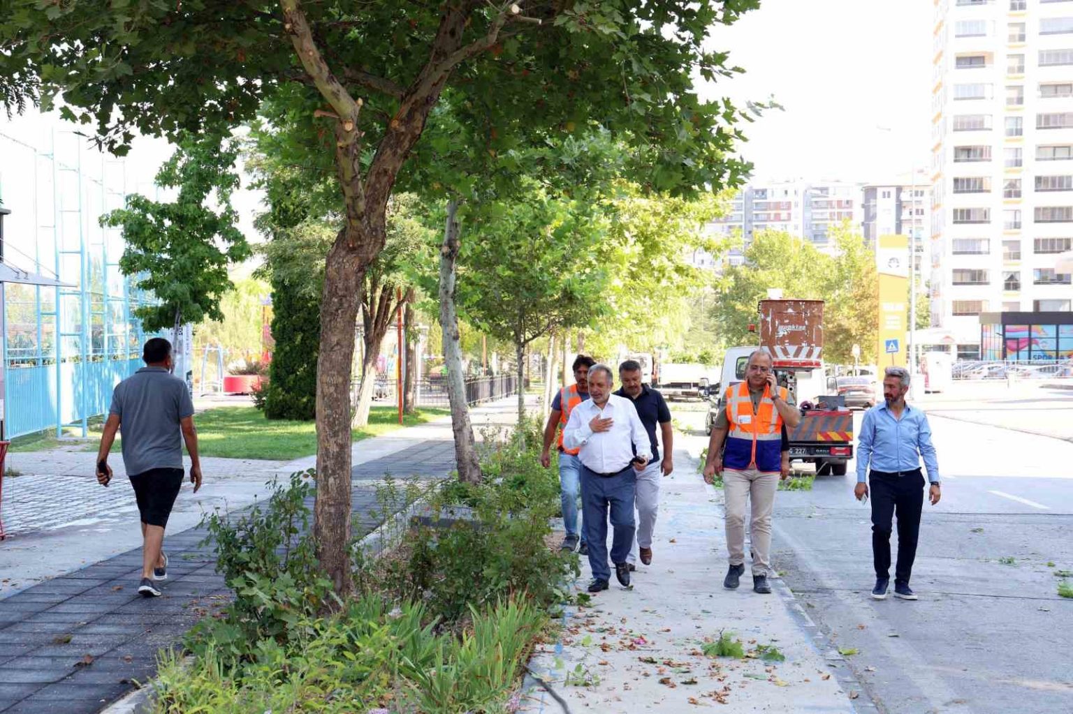 talasta-hizmet-seferberligi-bahcelievler-mahallesi-piril-piril-oldu