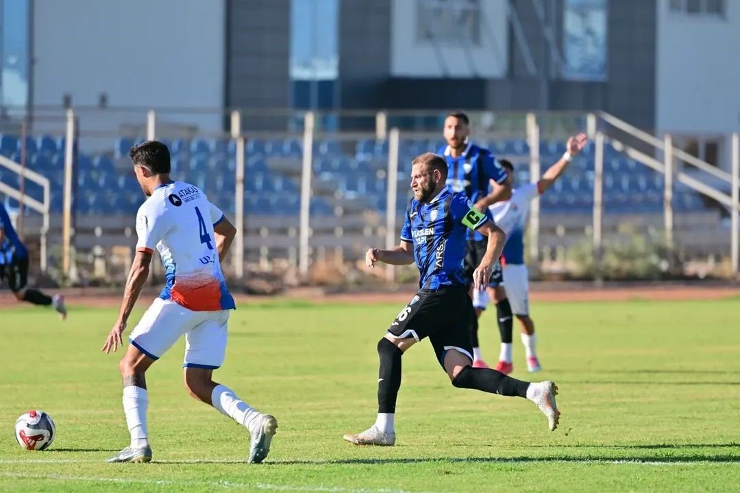 tff-2-lig-iskenderunspor-0-karacabey-belediyespor-2