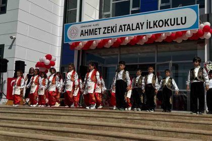 alaplida-iki-yeni-okul-acildi
