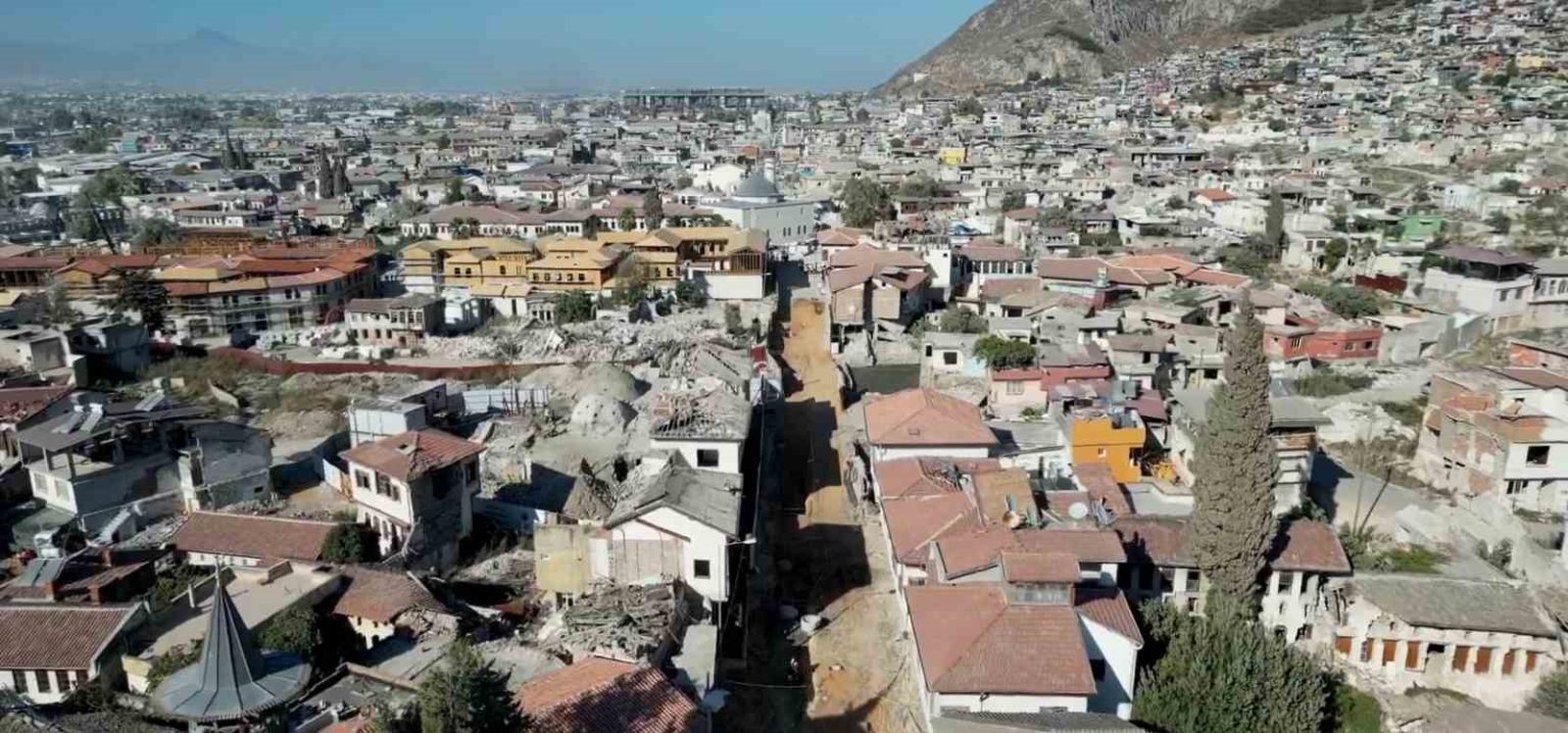 antakyanin-tarihi-caddeleri-yeniden-hayat-buluyor
