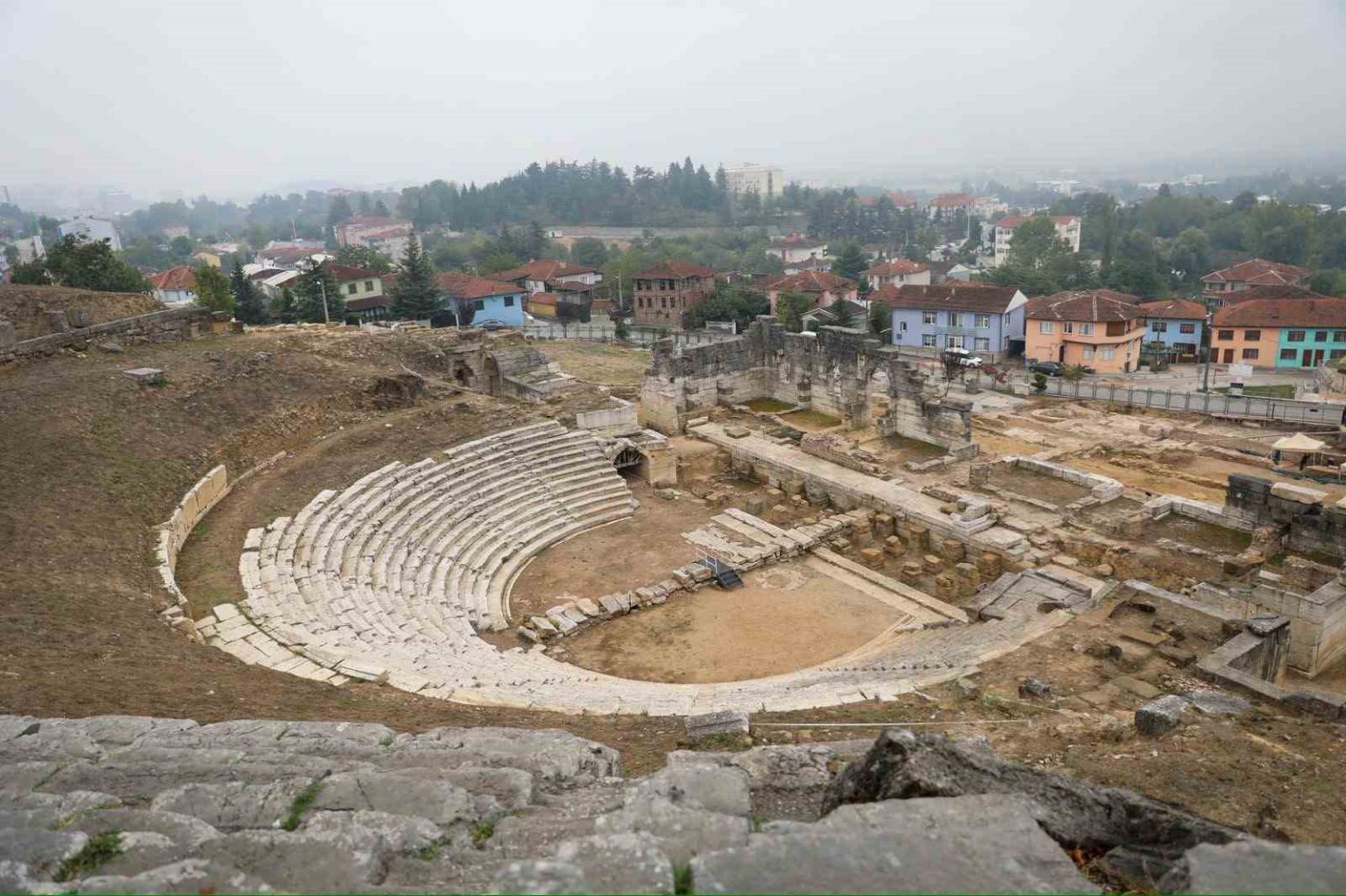 antik-tiyatro-aslina-donecek-kazi-alani-genisleyecek