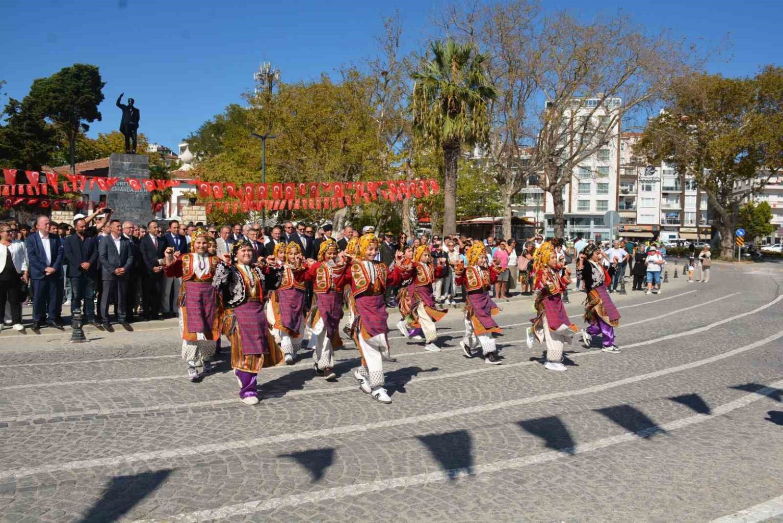 ataturkun-sinopa-gelisinin-97nci-yili-kutlandi