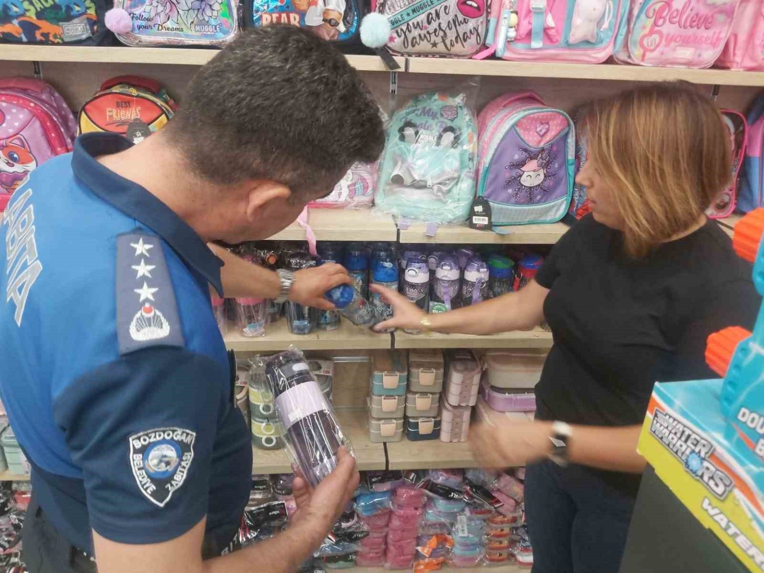 bozdogan-belediyesinden-market-ve-kirtasiye-denetimi