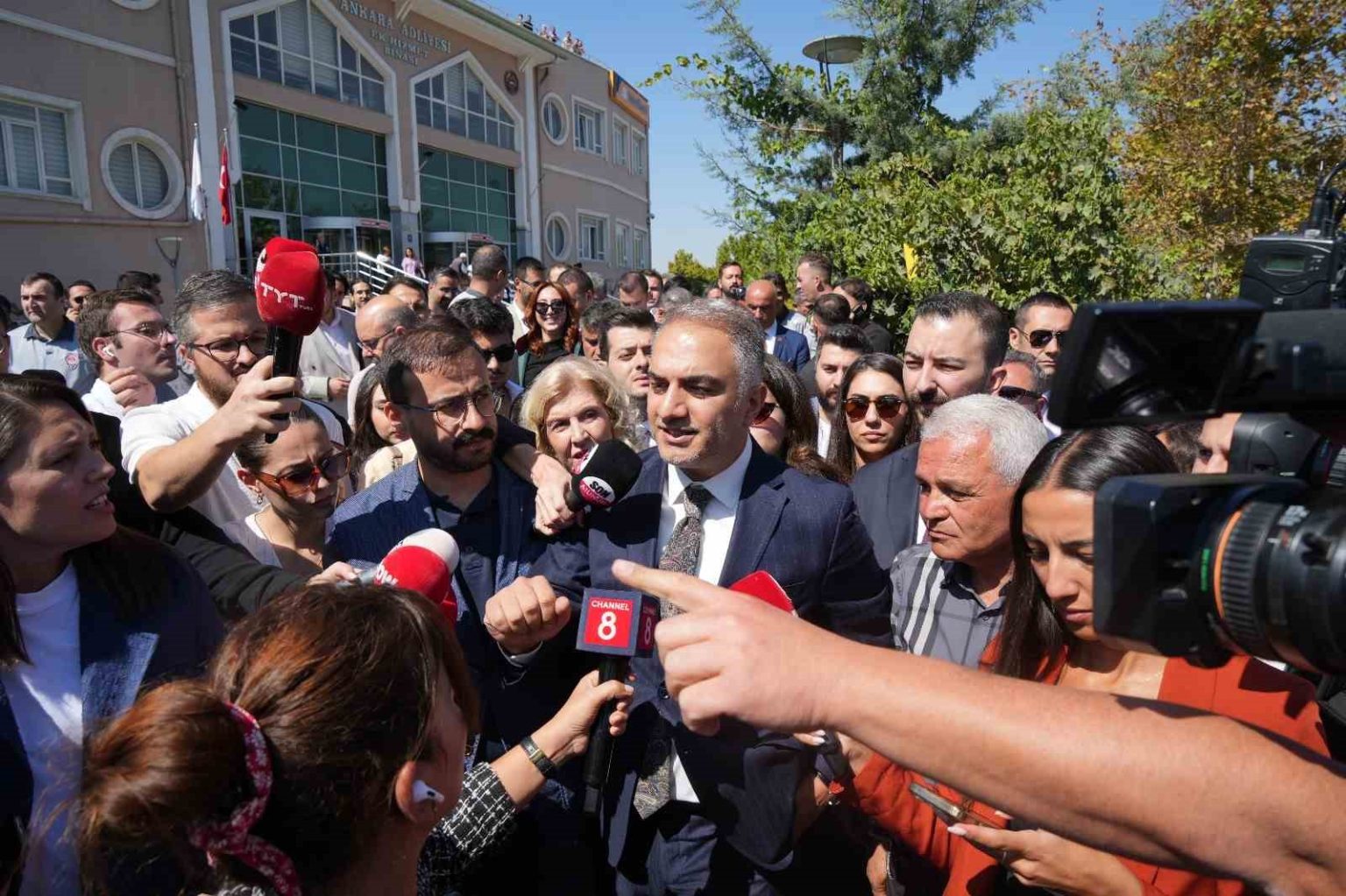 chpnin-38inci-olagan-kurultayinin-iptaline-iliskin-dava-24-ekime-ertelendi