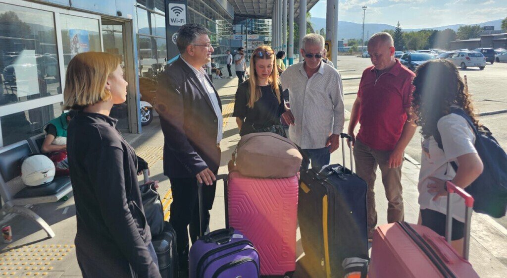 dumlupinar-universitesi-yeni-ogrencilerini-karsiladi