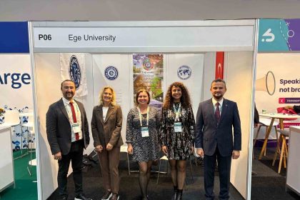 ege-universitesi-eaie-2025-fuarinda-turkiyeyi-temsil-etti
