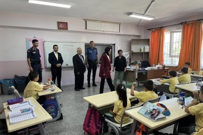 golpazari-kaymakami-kilic-ogrencilerle-bulustu
