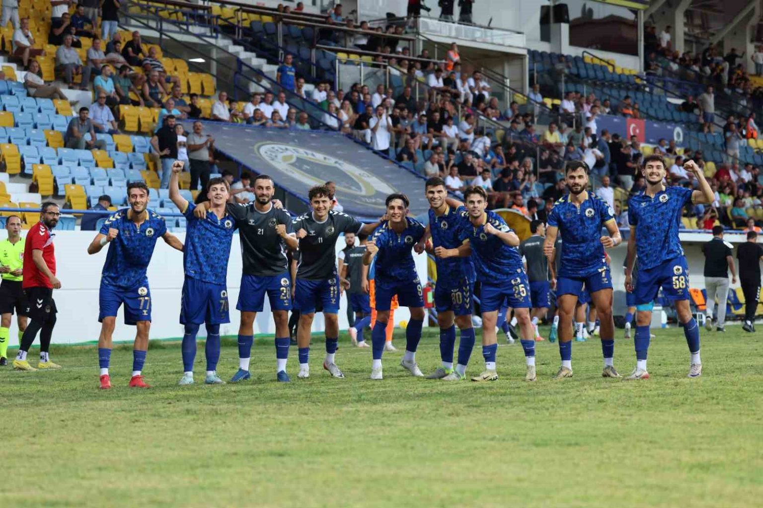 menemen-fkdan-2-maclik-galibiyet-serisi