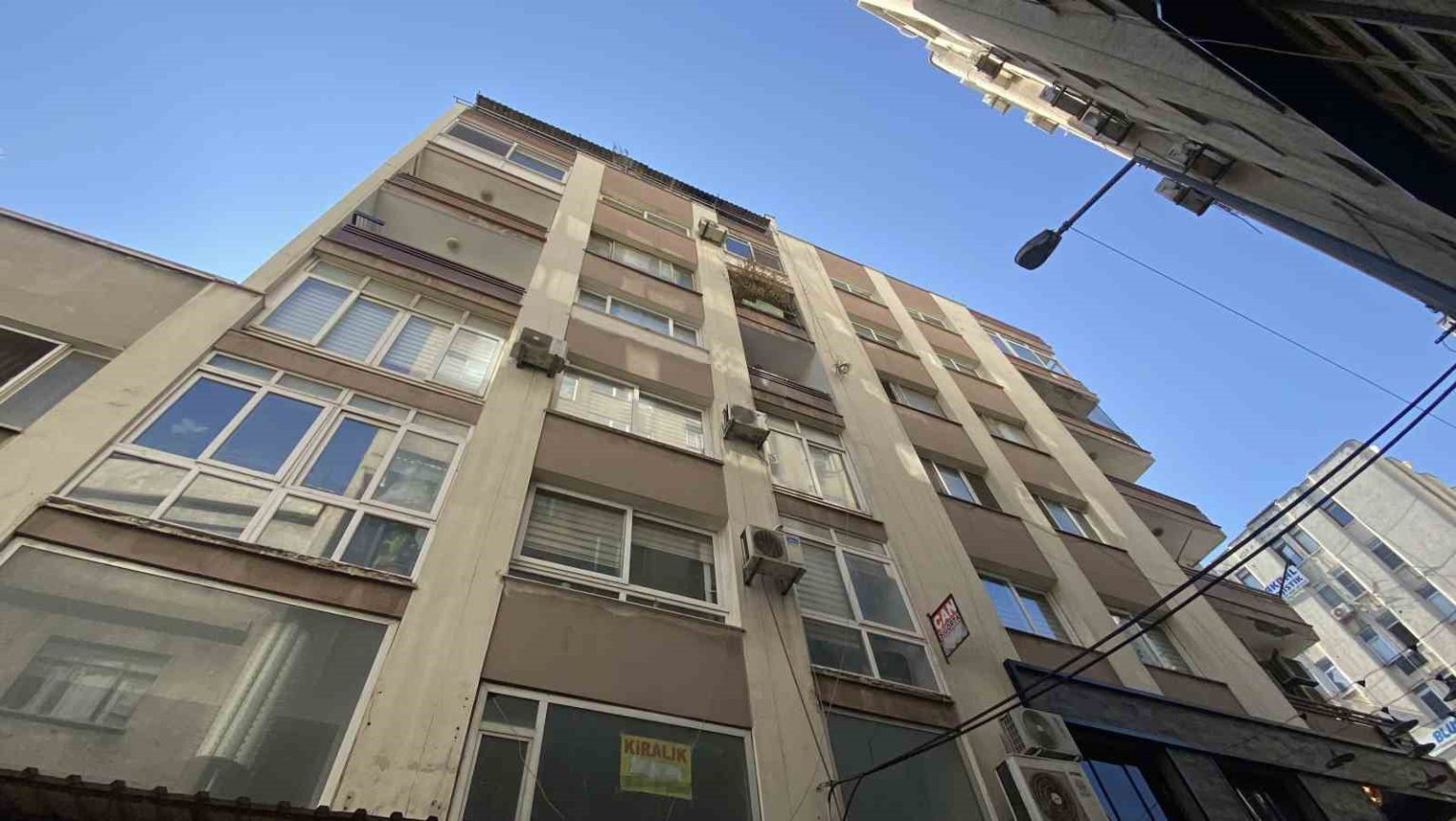 mersinde-73-yasindaki-adam-intihar-etti