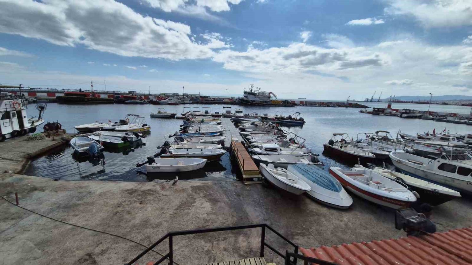 poyraz-firtinasi-balikcilarin-hayallerini-vurdu