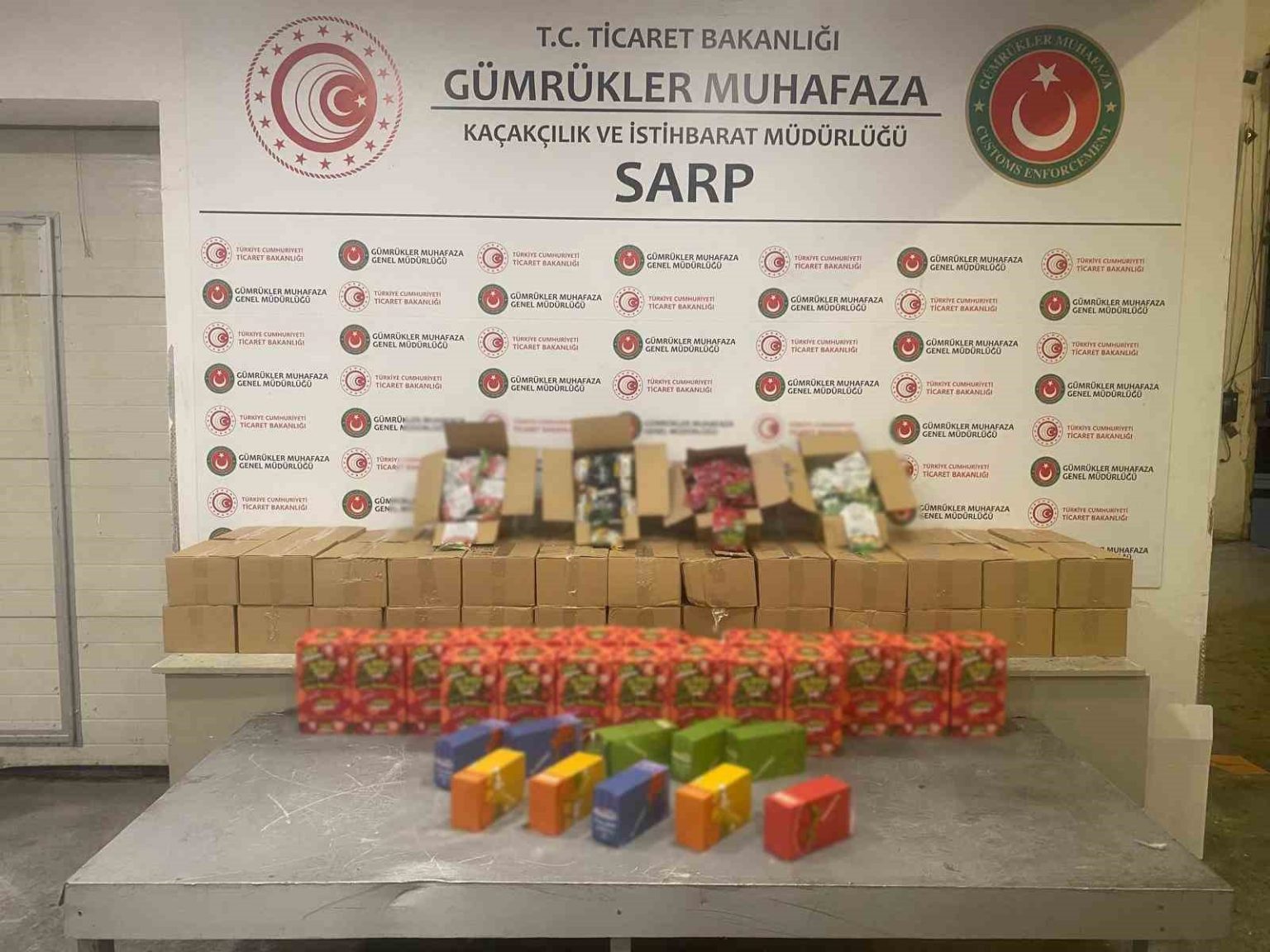 sarp-gumruk-kapisi-ve-istanbulda-601-kilo-uyusturucu-ele-gecirildi