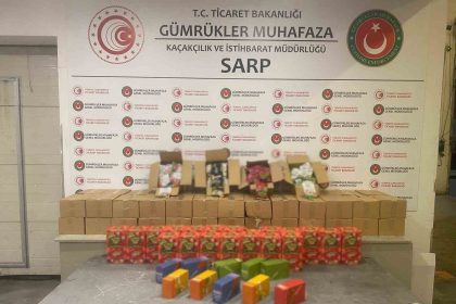 sarp-gumruk-kapisi-ve-istanbulda-601-kilo-uyusturucu-ele-gecirildi