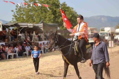 tavasta-14-rahvan-kosusu-heyecani-yasandi