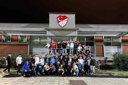 trabzonspor-taraftarlari-tffye-tepki-gosterdi