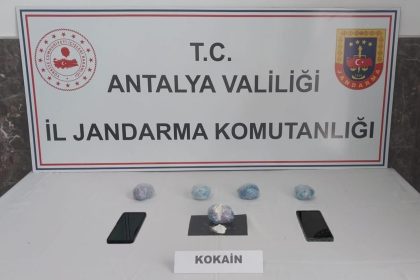 alanyada-yarim-kilo-kokain-ele-gecirildi