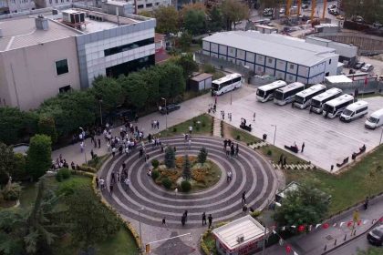 bayrampasa-belediye-baskani-hasan-mutlunun-da-bulundugu-39-kisiye-tutuklama-talebi