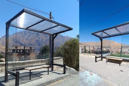 hakkaride-yeni-otobus-duraklari-tahrip-edildi