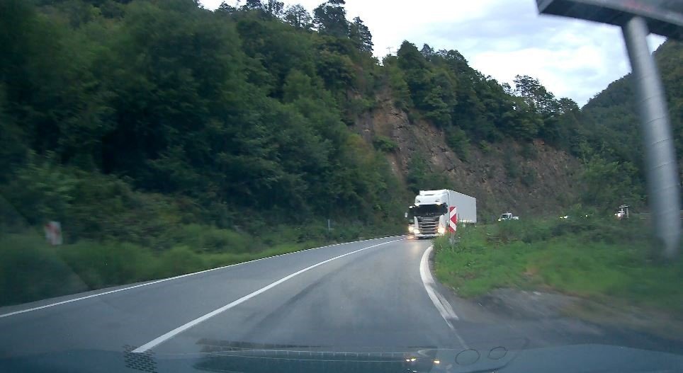 hatali-sollama-kamerada-gorulmustu-o-surucuye-ceza-kesildi