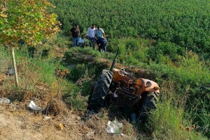 hatayda-otomobille-traktor-carpisti-3-yarali