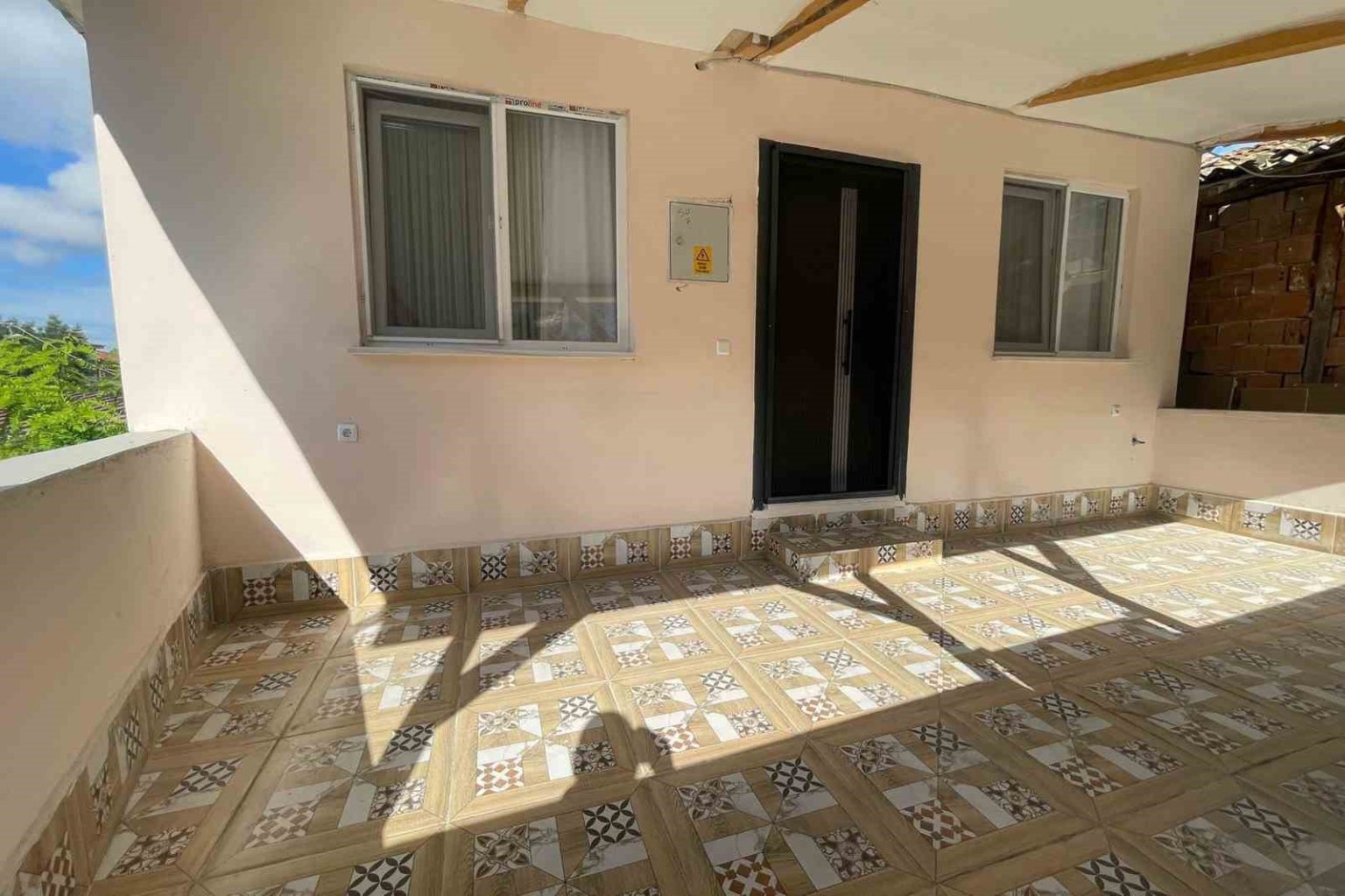 ihtiyac-sahibi-aileye-yeni-ev