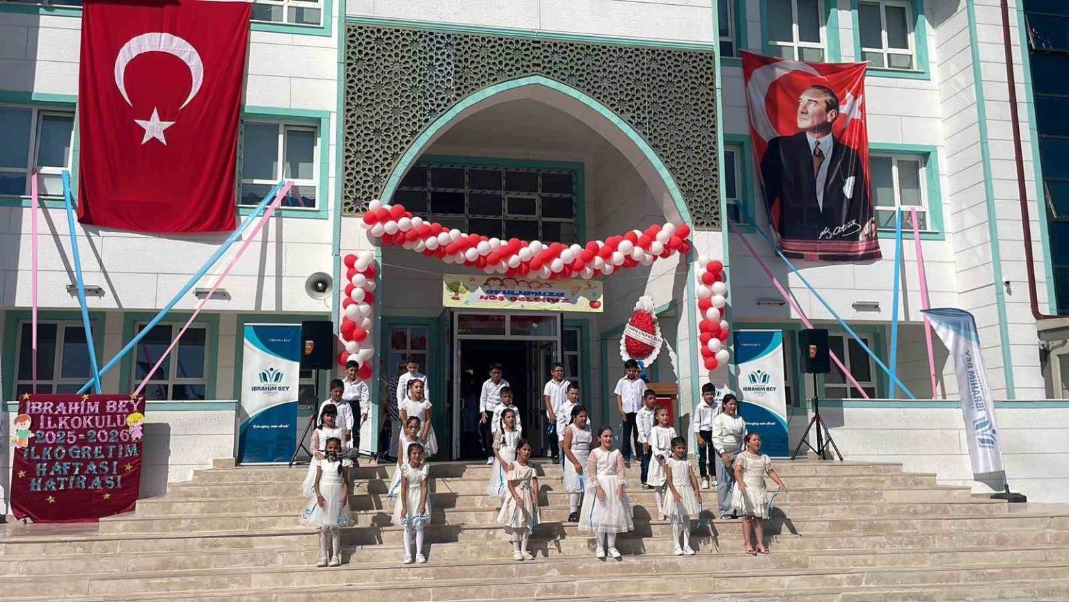 karamanda-ilkogretim-haftasi-kutlandi