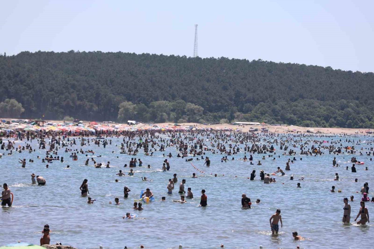 koskem-sezonu-kapatti-sahillerde-bin-906-kisiye-nefes-oldular