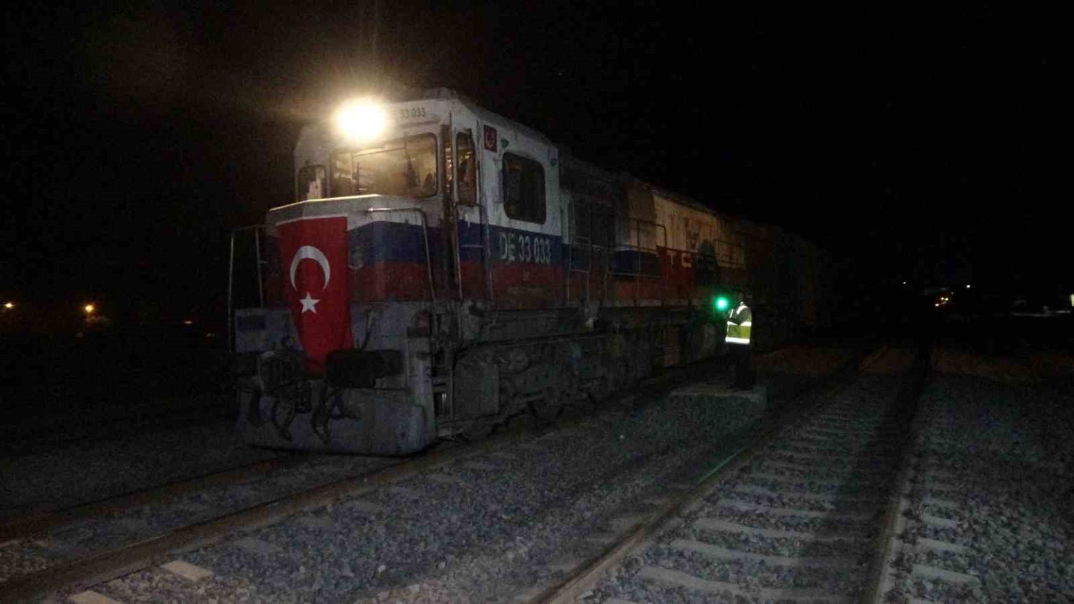 malatya-golbasi-narli-nurdagi-demir-yolu-hatti-hizmete-girdi