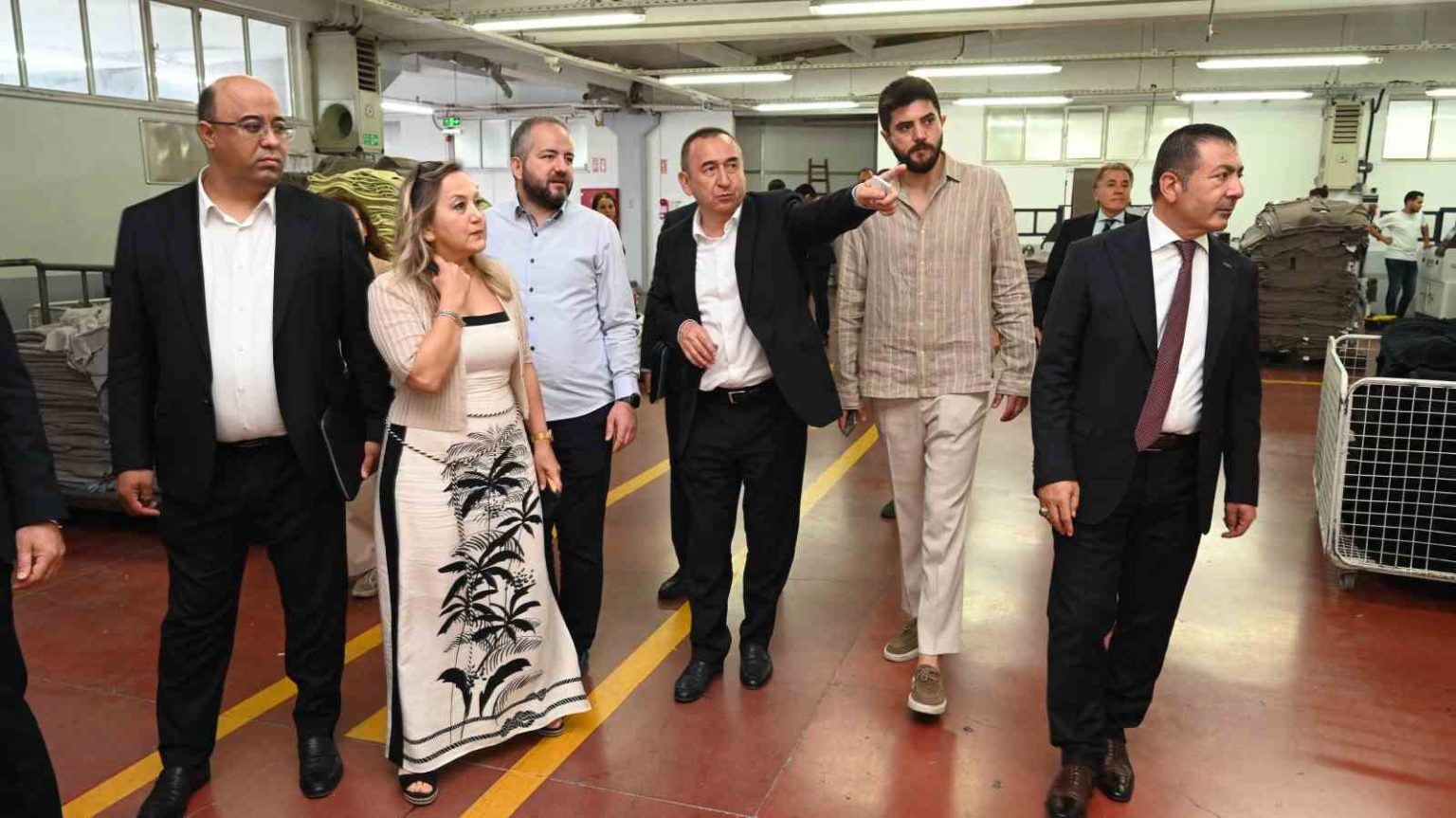 ozbekistan-ankara-buyukelcisi-dtoda-sektor-temsilcileriyle-bulustu