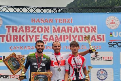tecrubeli-pedal-sampiyonada-podyumu-bos-birakmadi