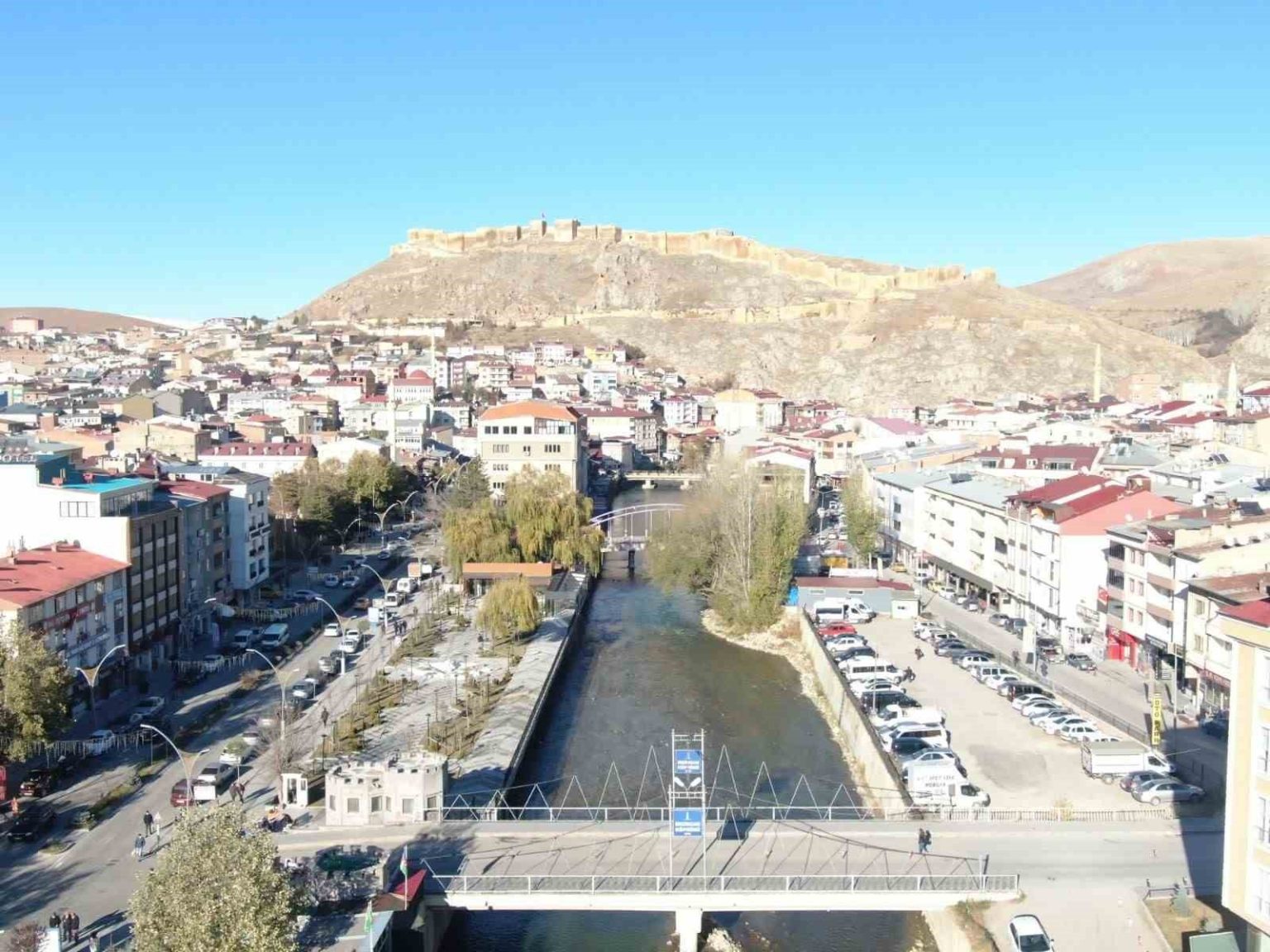 3-bakan-yarin-bayburta-geliyor