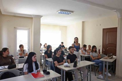 antalyada-yks-hazirlik-kurslari-basladi