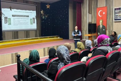 ardahanda-anneler-uyusturucu-konusunda-bilgilendirildi