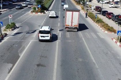 bilecikte-drone-destekli-trafik-denetiminde-17-surucuye-ceza