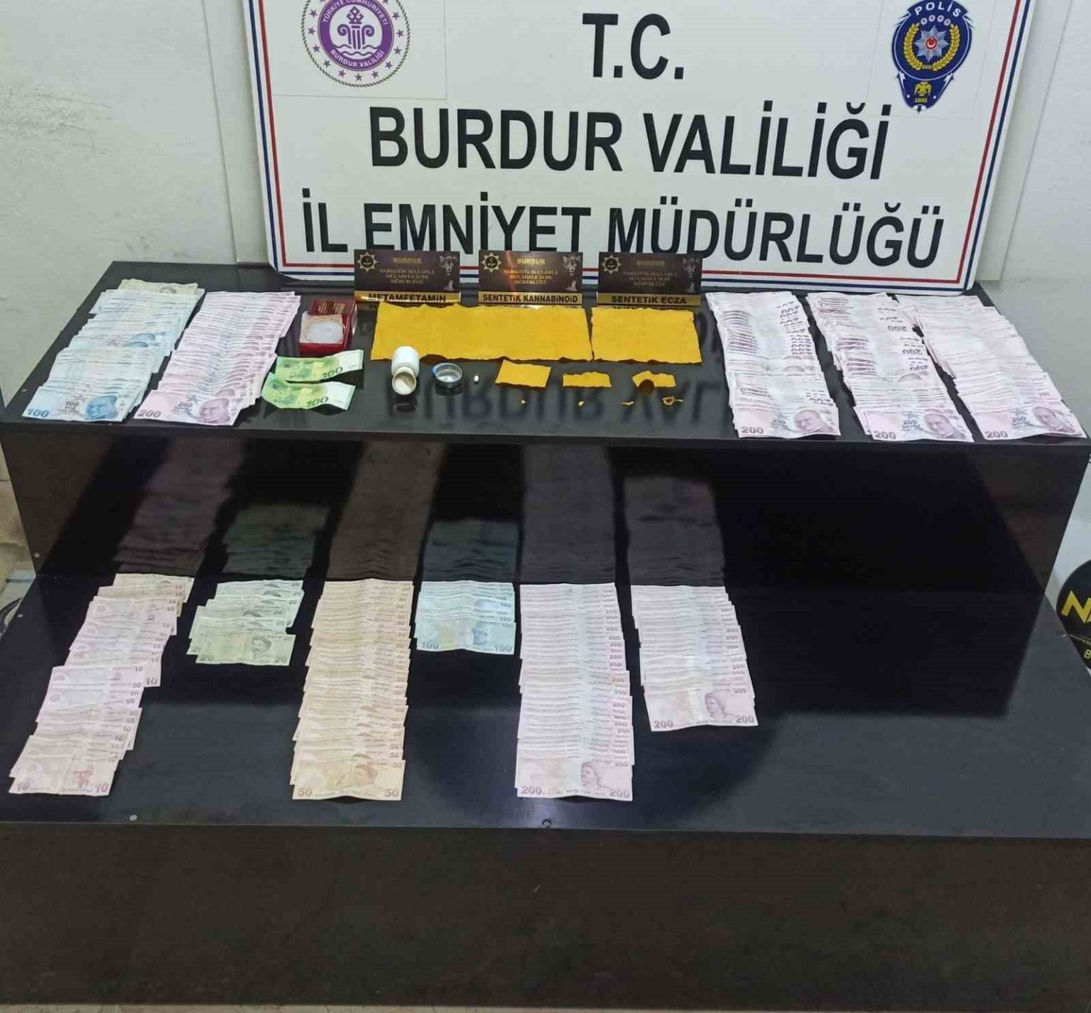 burdurda-uyusturucu-operasyonuna-1-tutuklama