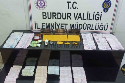 burdurda-uyusturucu-operasyonuna-1-tutuklama