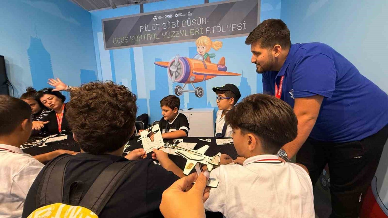 canik-teknofest-istanbulda-genclerle-bulusuyor