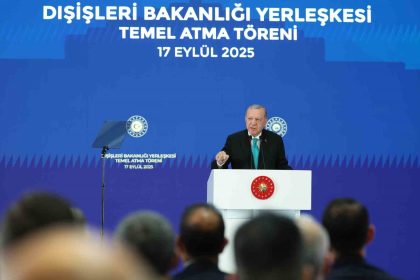 cumhurbaskani-erdogan-hitler-ozentisi-tiplerin-kuyruk-acisi-belki-de-hic-gecmeyecek