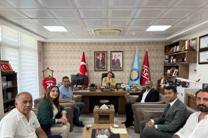 diko-baskani-yuksel-dicle-universitesinde-kuyumculuk-ve-taki-tasarimi-bolumunun-acilmasi-icin-rektorumuzden-talepte-bulunduk