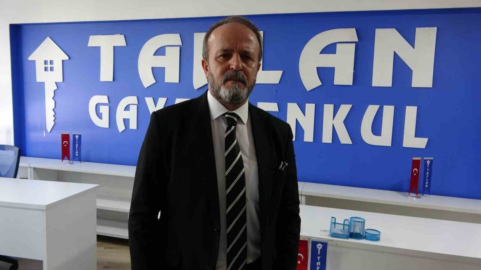 emlakcilar-faiz-indirimi-sonrasi-bankalarin-konut-faizlerinde-indirime-gitmesini-bekliyor