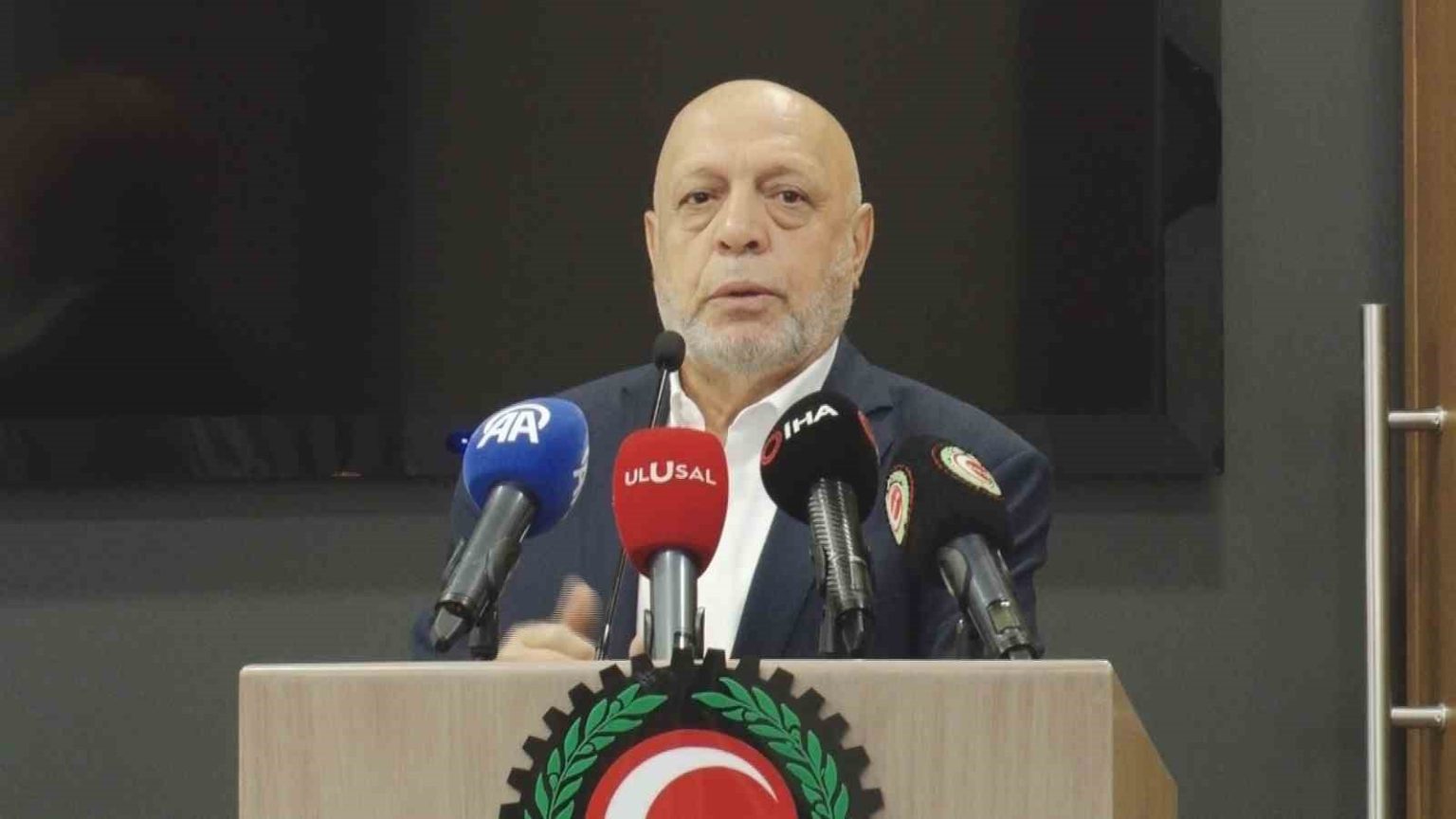 hak-is-genel-baskani-arslan-ucret-esitligi-konusunda-calismalarimiza-basladik